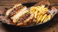 BBQ və Çeddar Burgeri