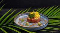 Ədviyyəli tuna balığı ilə salat