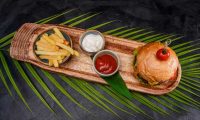 Tender beef burger